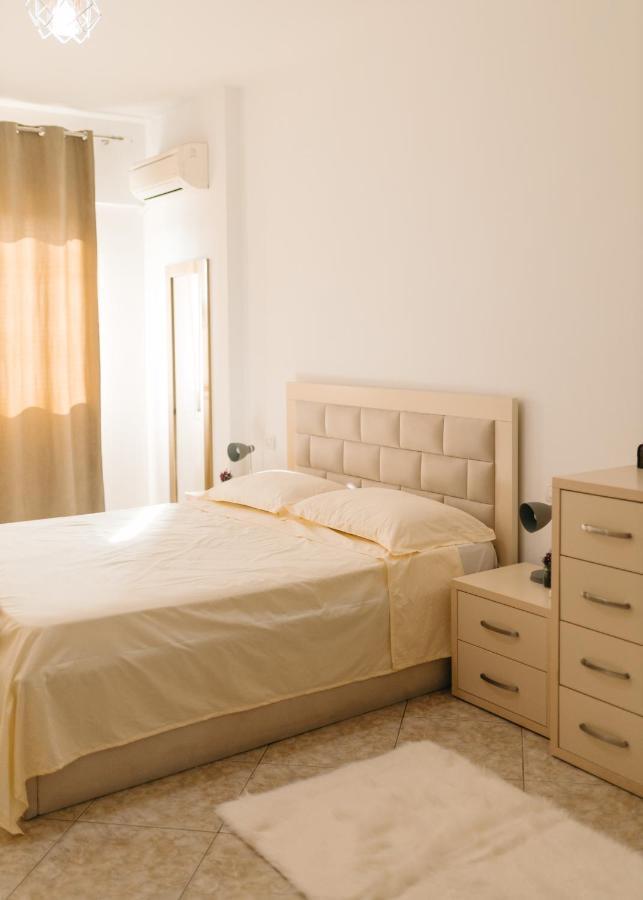Rs Place 1-Bedroom Apartment Tirana Exteriör bild
