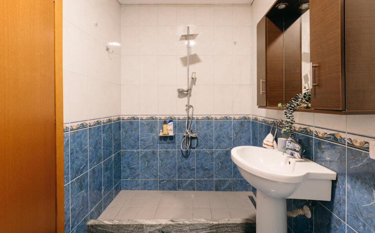 Rs Place 1-Bedroom Apartment Tirana Exteriör bild